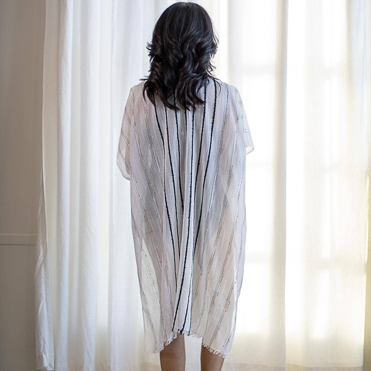 Ocean Tide Cover Up White/Black One Size