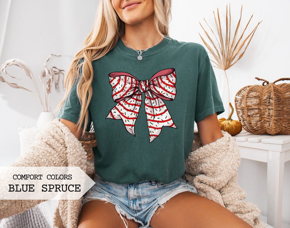 Christmas Tree Cake Bow T-Shirt - Comfort Colors