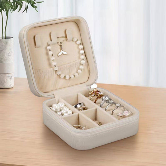 Ivory Zip Around Square Jewelry Box: Ivory